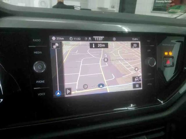 Volkswagen Polo 1.0 TSI DSG Style