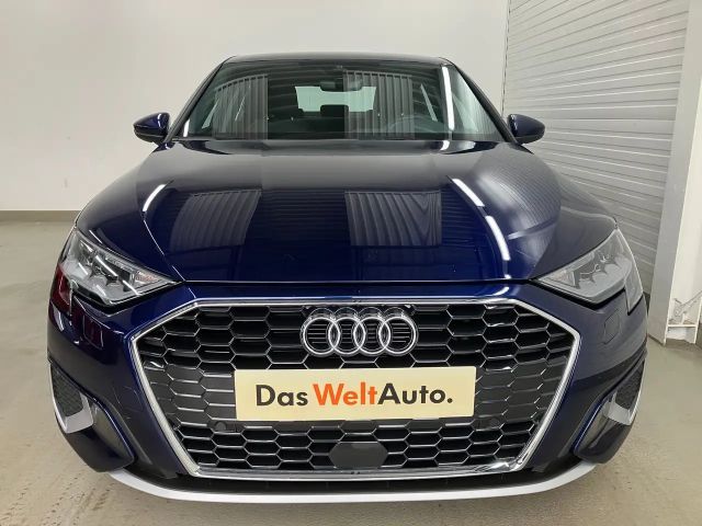Audi A3 30 TFSI Sedan