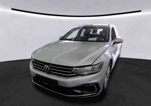 Volkswagen Passat DSG GTE Variant