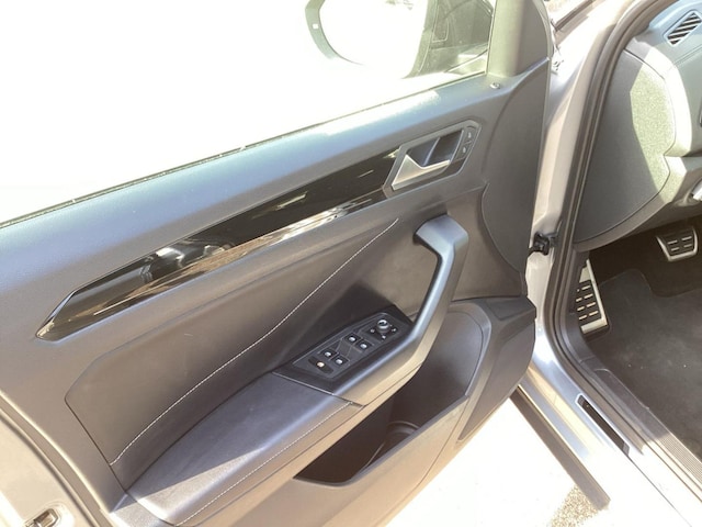 Volkswagen T-Roc DSG R-Line