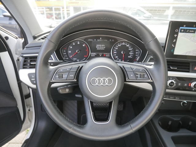 Audi A4 40 TFSI Avant S-Tronic