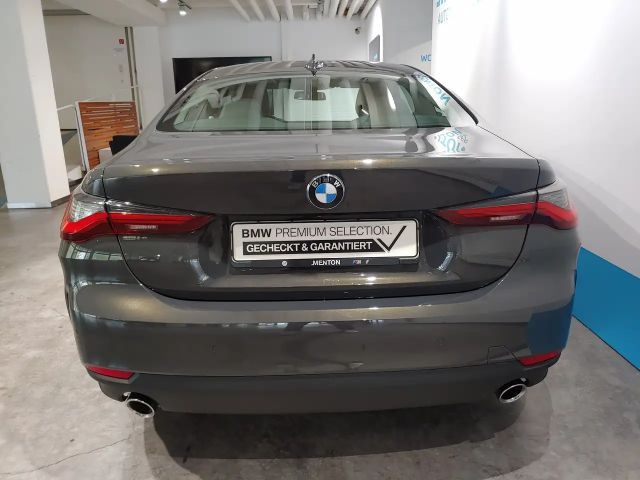 BMW 420 420i Coupé