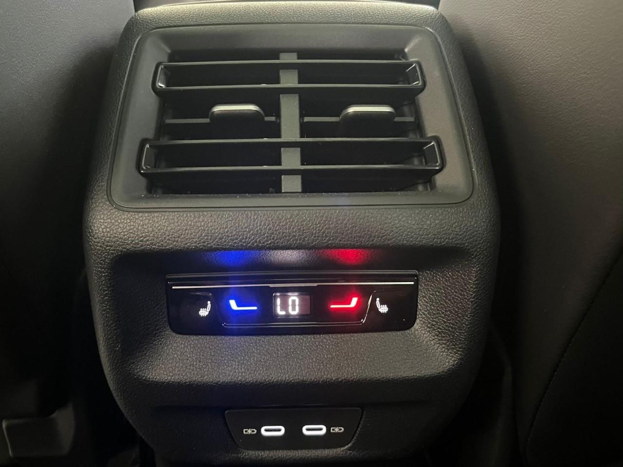 Volkswagen Tayron 2.0 TDI DSG R-Line