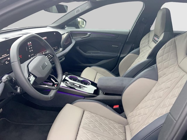 Audi A6 e-tron Avant Quattro