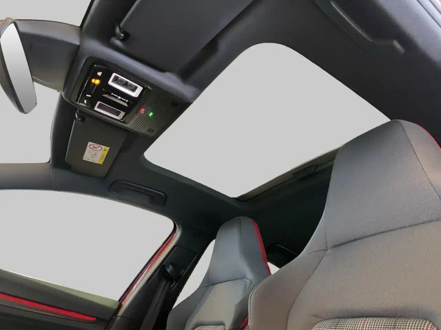 Volkswagen Golf 2.0 TSI BMT DSG GTI Golf VIII