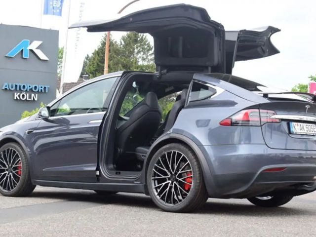Tesla Model X Dual Motor Performance