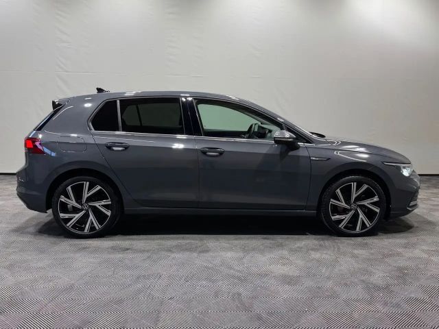 Volkswagen Golf 1.5 eTSI DSG Style