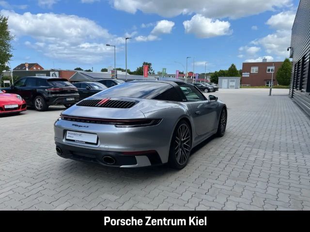 Porsche 992 4S Coupé Targa