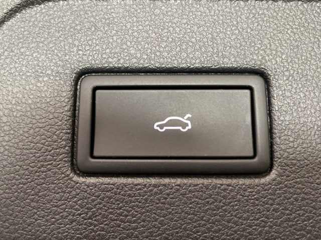 Volkswagen Touran 1.5 TSI DSG R-Line