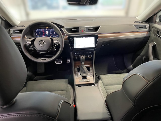 Skoda Superb 2.0 TDI 4x4 Combi