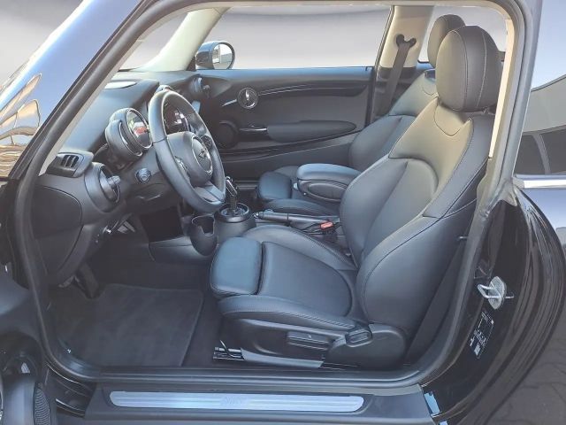 MINI One One Classic Trim Komfortzugang Klima Sportsitze