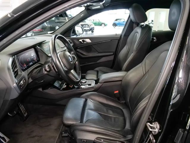 BMW 135 Sedan xDrive