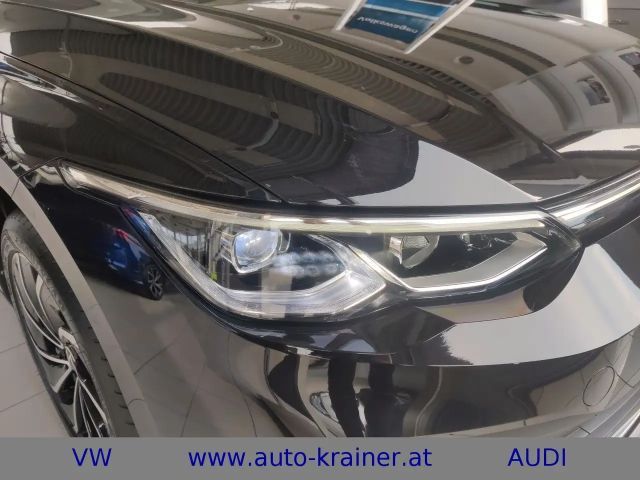 Volkswagen Golf Style eHybrid