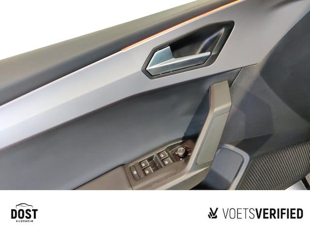 Seat Leon 1.5 eTSI FR-lijn Sportstourer