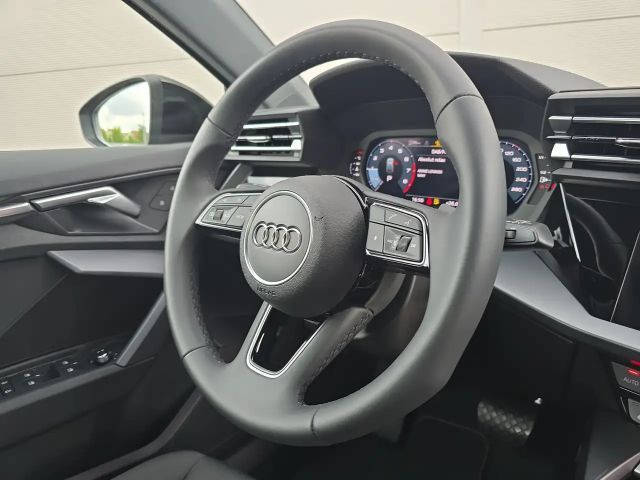 Audi A3 30 TFSI Sedan Sportback