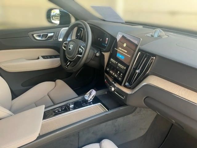 Volvo XC60 AWD Dark T6 Ultra