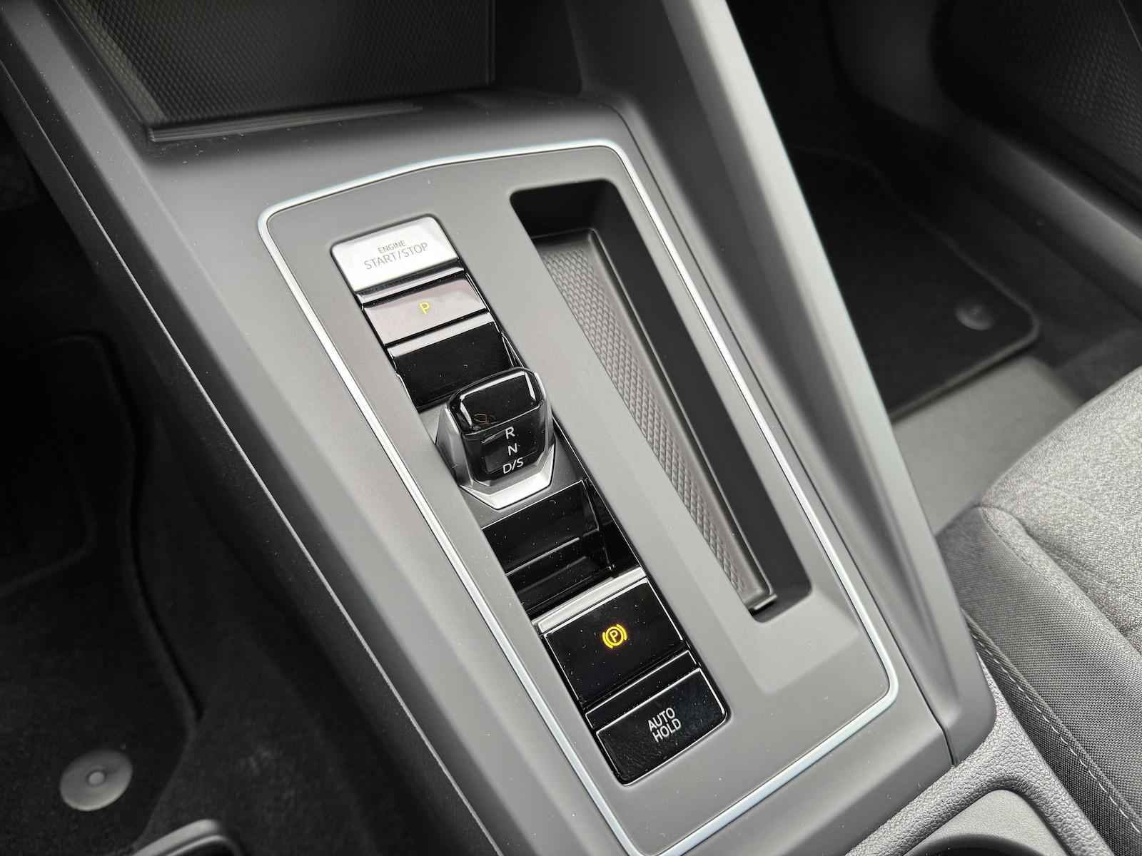 Volkswagen Golf 1.5 eTSI Life