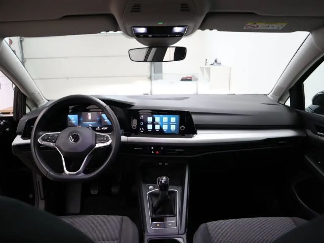 Volkswagen Golf TSI