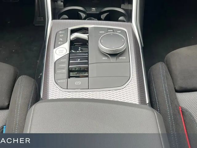 BMW 330 330e M-Sport Touring