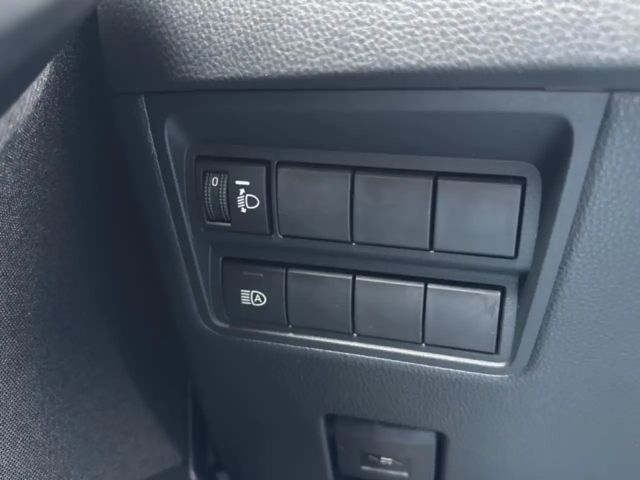 Toyota Yaris Hatchback Hybride VVT-i