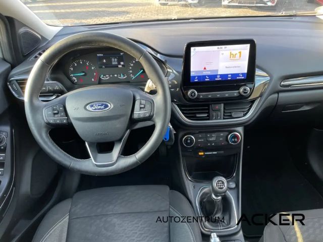 Ford Puma EcoBoost Titanium