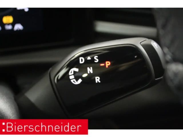 Volkswagen T-Roc 1.5 eTSI DSG R-Line Style