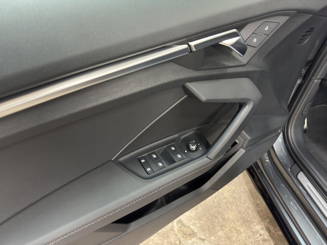 Audi S3 Quattro S-Tronic Sedan