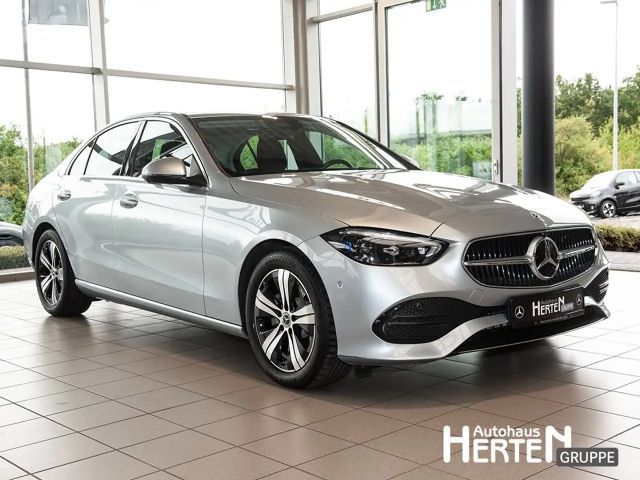 Mercedes-Benz C 180 AVANTGARDE Sedan
