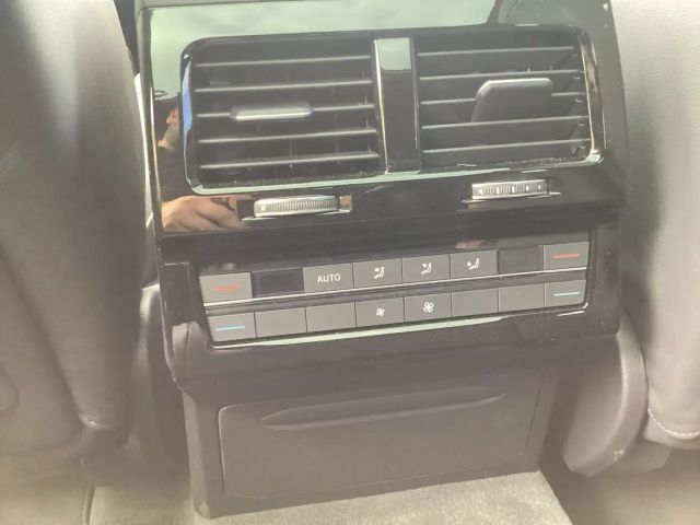 Volkswagen Touareg 3.0 V6 TDI R-Line