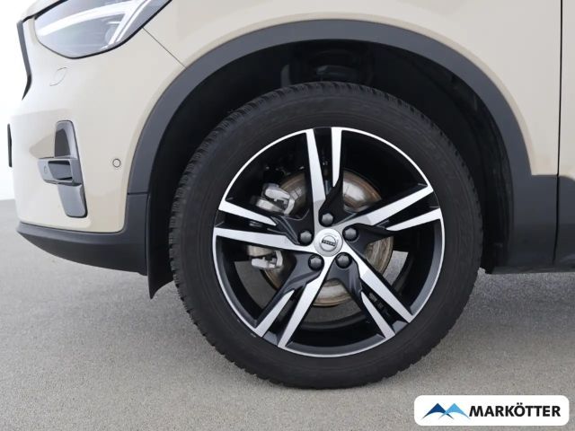 Volvo XC40 Dark Plus