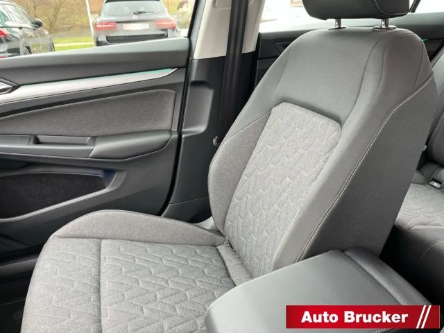 Volkswagen Golf 1.5 TSI Golf VIII Life