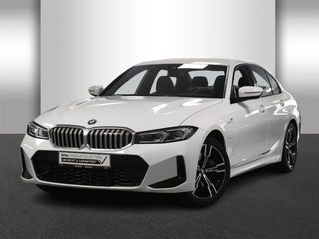 BMW 330 330e M-Sport Sedan