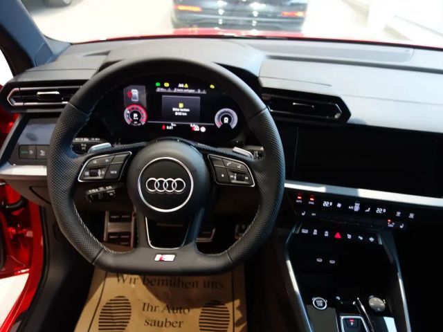 Audi A3 30 TFSI S-Line S-Tronic Sedan