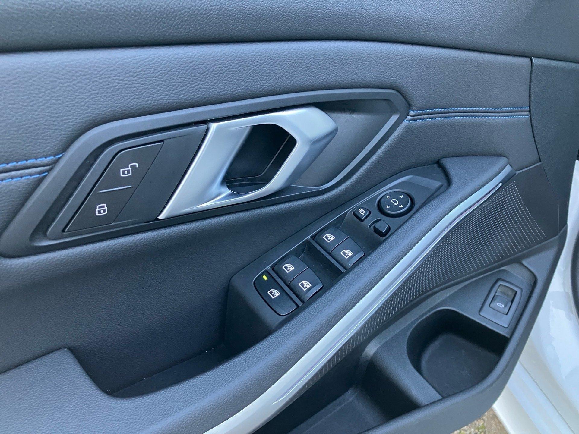 BMW 320 320d Touring xDrive