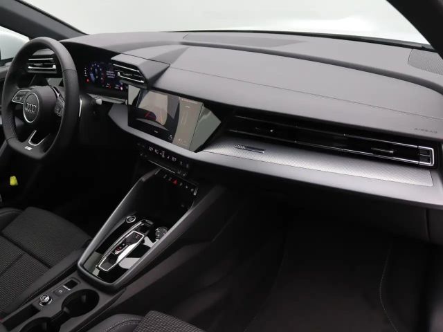 Audi A3 30 TFSI S-Line S-Tronic Sedan