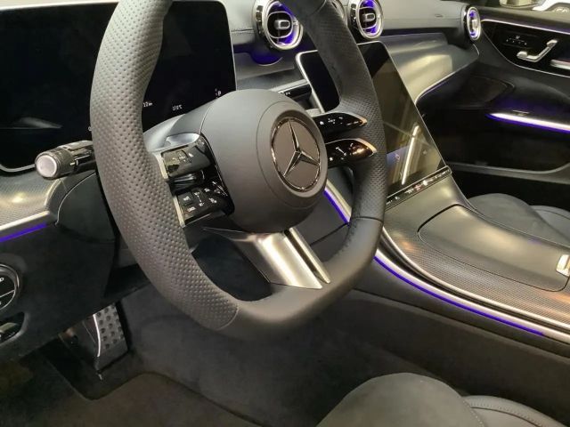 Mercedes-Benz C 180 AMG Line Sedan