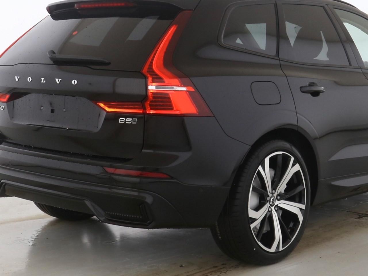 Volvo XC60 AWD Dark Ultra
