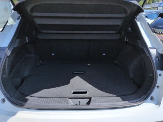 Nissan Qashqai Premiere Edition Panorama Klima ACC Navi Kamera LE