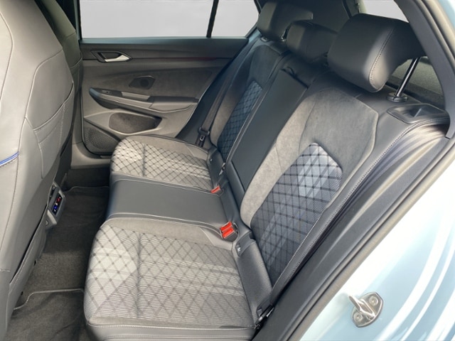 Volkswagen Golf 2.0 TSI 4Motion DSG Golf VIII