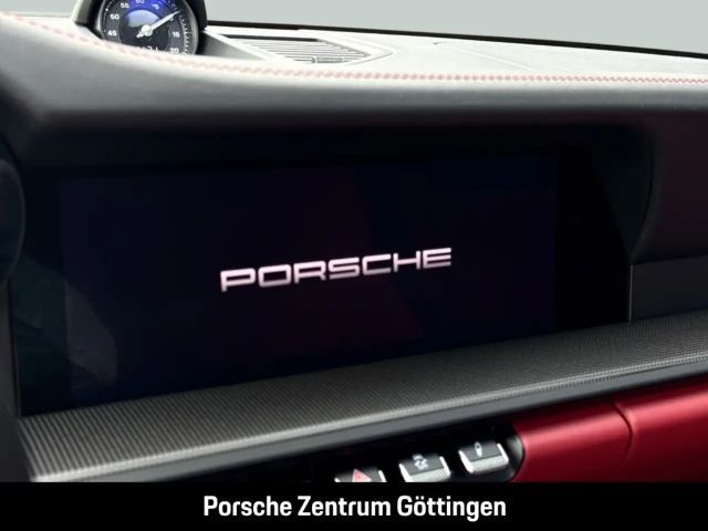 Porsche 992 4 Cabrio Carrera GTS