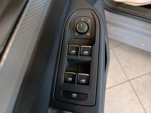 Volkswagen Golf 1.5 eTSI DSG Golf VIII Variant