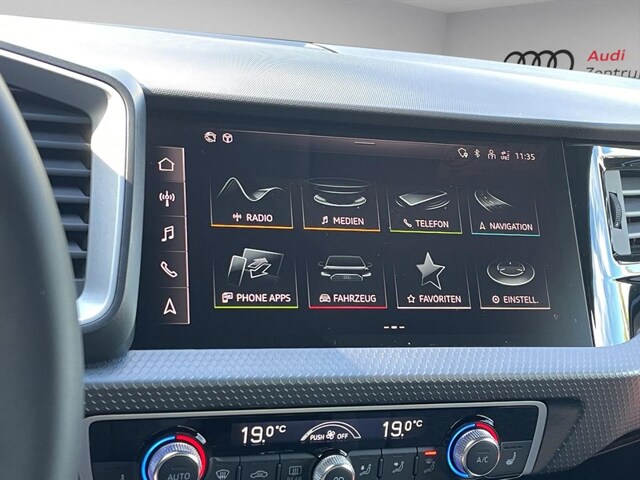 Audi A1 30 TFSI Allstreet