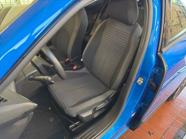 Peugeot 2008 Active Pack PureTech