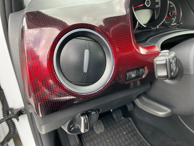 Volkswagen up! 1.0 TSI GTI