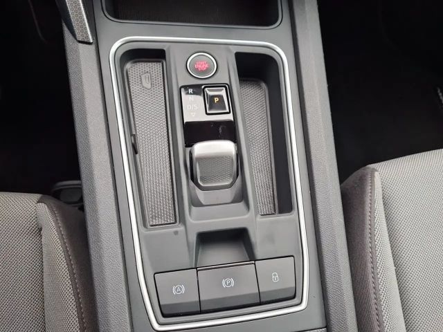 Seat Leon 2.0 TDI DSG Sportstourer Style