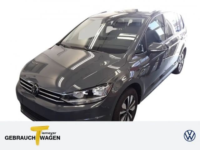 Volkswagen Touran 1.5 TSI DSG Move