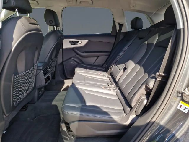 Audi Q7 50 TDI Quattro S-Line