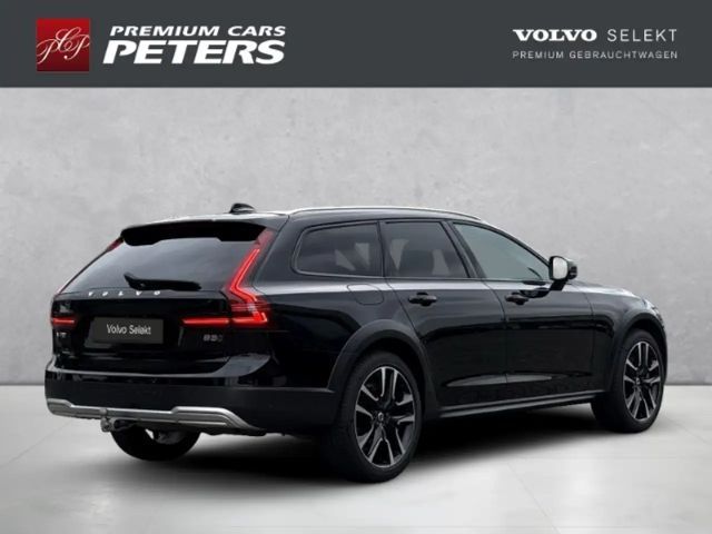 Volvo V90 Cross Country AWD Plus