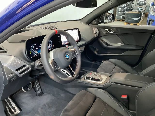 BMW 135 Sedan xDrive