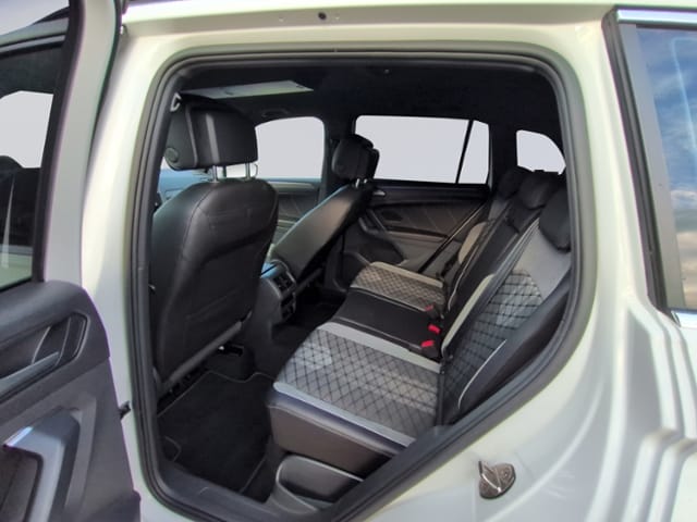 Volkswagen Tiguan 1.5 TSI DSG R-Line